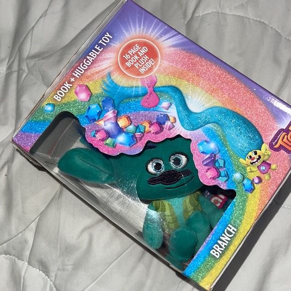 Netflix trolls branch doll and 16 pg book inside box never used nice - Picture 6 of 8